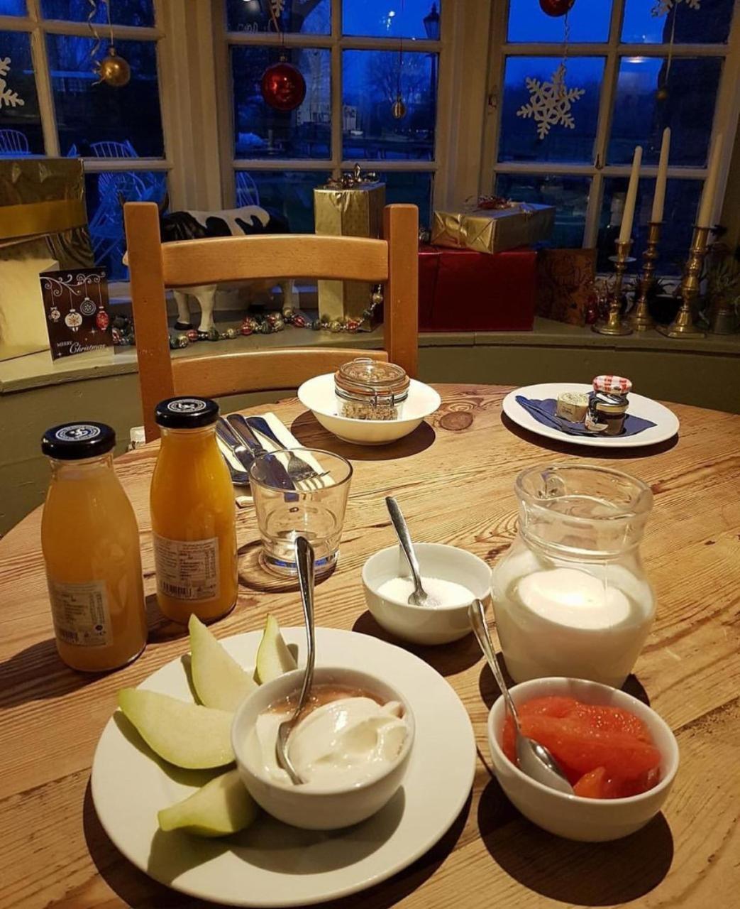The Old Spotted Cow Bed & Breakfast Marston Meysey Bagian luar foto